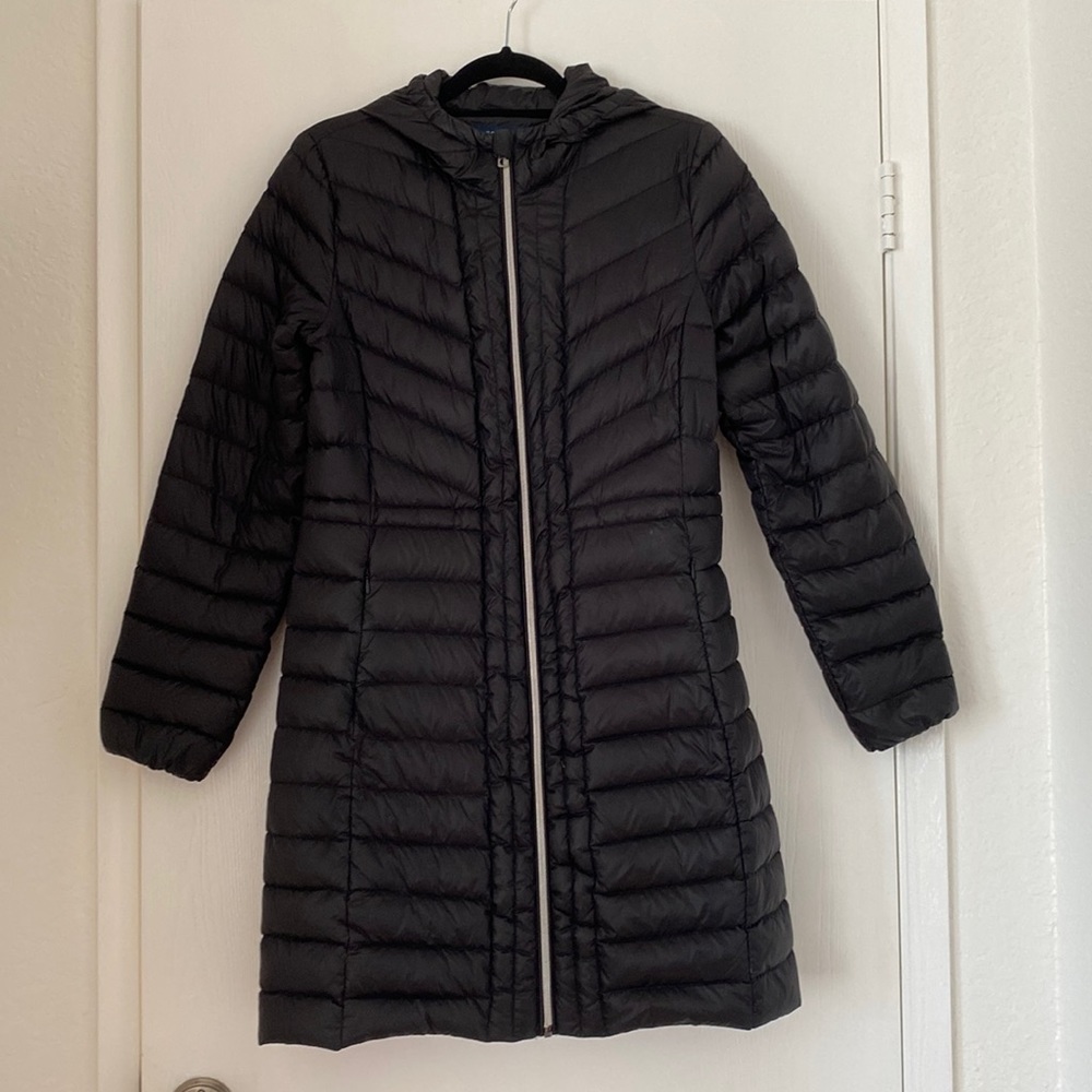 S Cole Haan packable cinch waste black down jacket